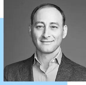 exec_portrait-adam_klein Registrar Corp Board of Directors Member - David Cantu